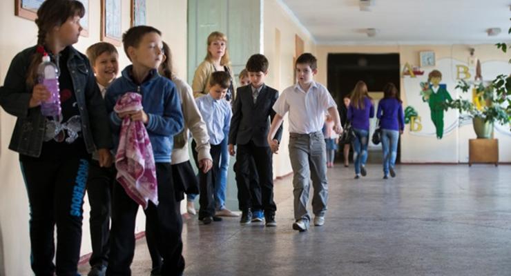 В Луганске работают всего семь школ