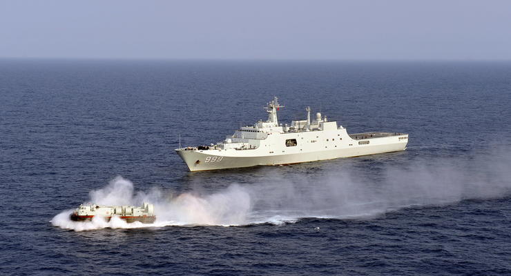 Китайские корабли прибыли на учения в Иран