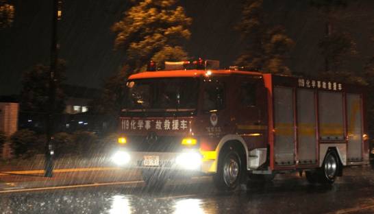 От взрыва на фабрике фейерверков в Китае погибли 12 человек