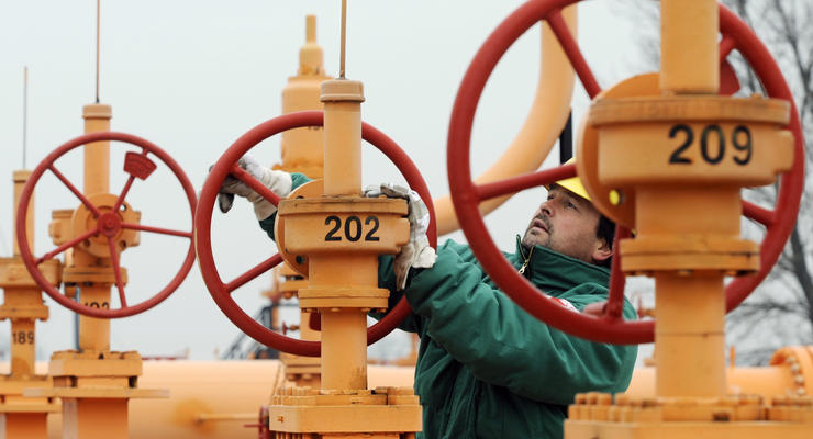 Венгрия приостановила поставки газа в Украину