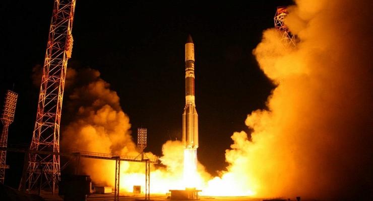 Россия вывела на орбиту спутник связи