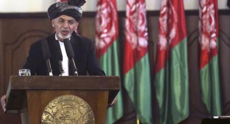 В Афганистане новоизбранный президент принес присягу