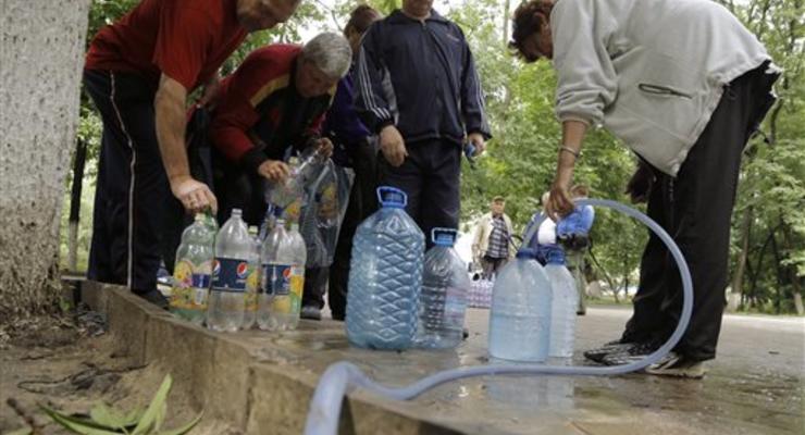 Восстановлена подача воды в четыре района Донецка