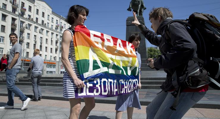 Обзор зарубежных СМИ: гей-скандал между США и Россией