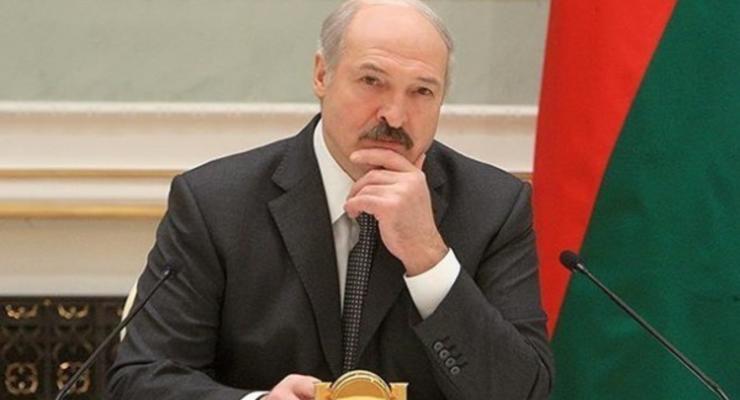 Лукашенко призвал срочно прекратить боевые действия в Украине