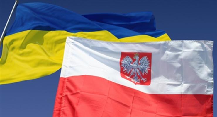 Польша ужесточила правила выдачи виз для украинцев