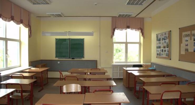 В Луганской области закрыли больше десятка школ из-за обстрелов