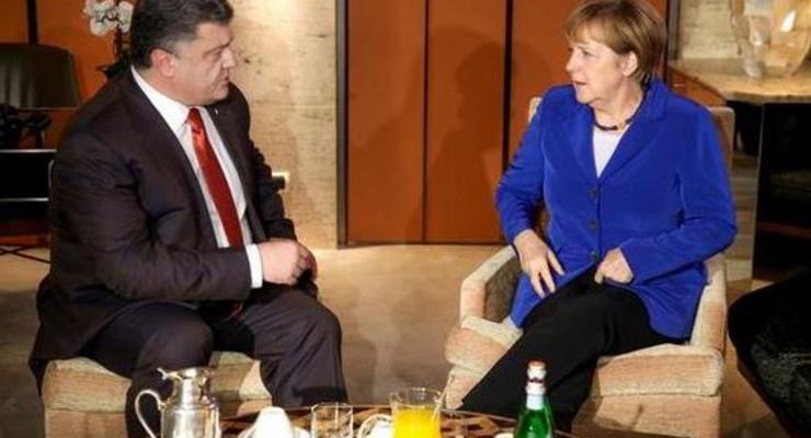 Порошенко в Милане встретился с Меркель