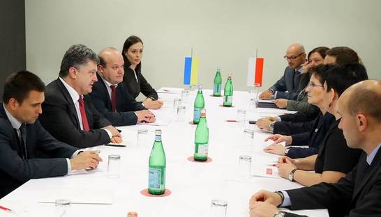 Польша поможет Украине с децентрализацией и Антикоррупционным бюро