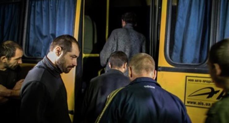 В плену на Донбассе остаются около 450 украинцев - СБУ