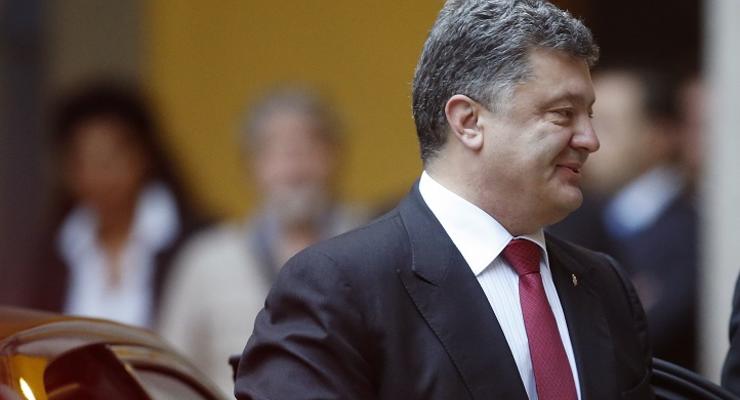 Порошенко согласился перенести дату выборов на Донбассе