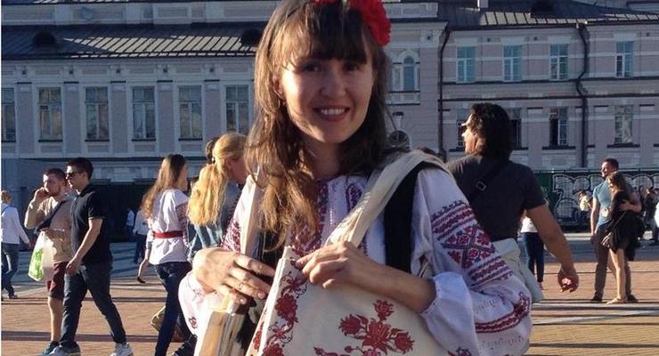 Сколько украинцы переплачивают за национальную символику на одежде