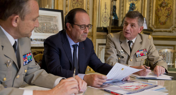 Франция намерена ускорить военную операцию против Исламского государства