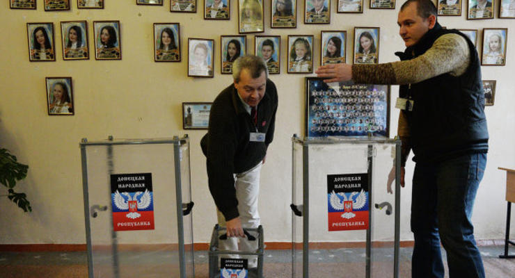 В ДНР и ЛНР открылись избирательные участки