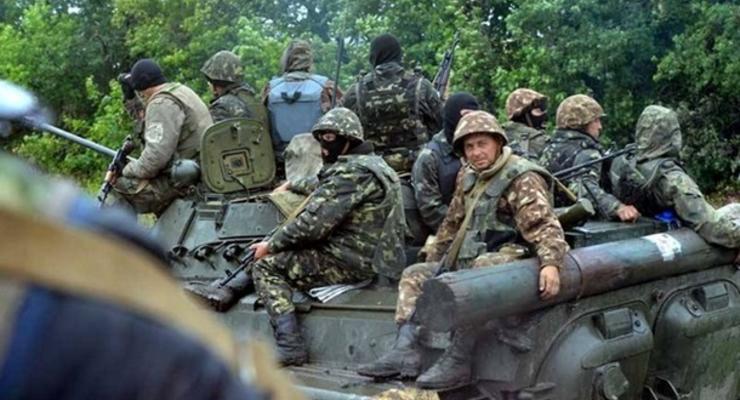 На оборону в Украине будут тратить не менее 3 процентов ВВП