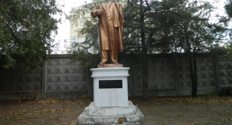 В Одессе обезглавили памятник Ленину