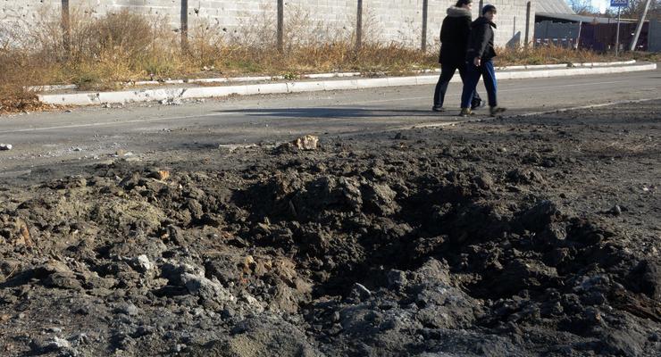 В Луганской области снаряд попал на территорию школы