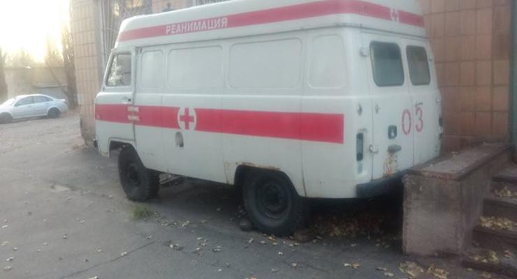 Киевские медики четвертый месяц не могут отправить в зону АТО реанимобиль