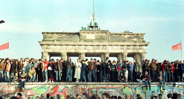 Берлинская стена как проклятье и вдохновение