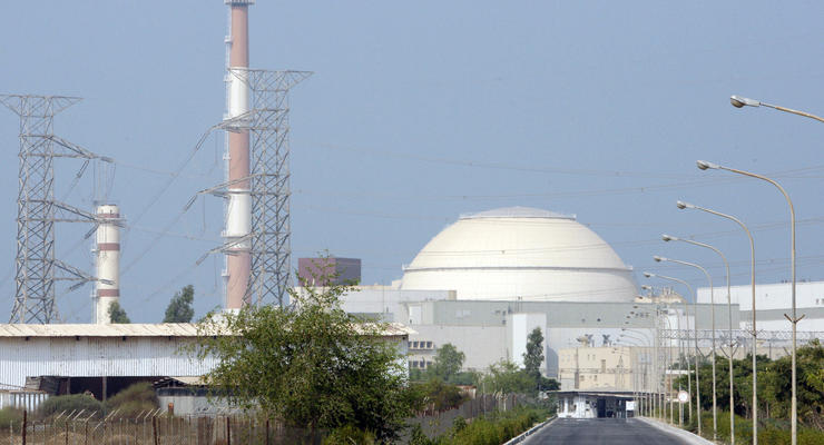 Россия и Иран договорились о сотрудничестве в сооружении восьми блоков АЭС
