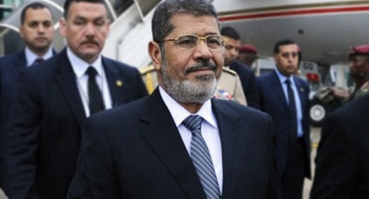 Генпрокуратура Египта потребовала смертной казни для экс-президента Мурси