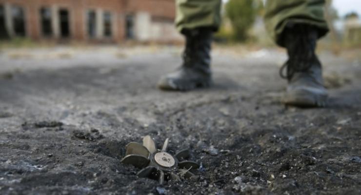 Бойцы АТО подорвались на противопехотной мине близ Счастья, есть жертвы