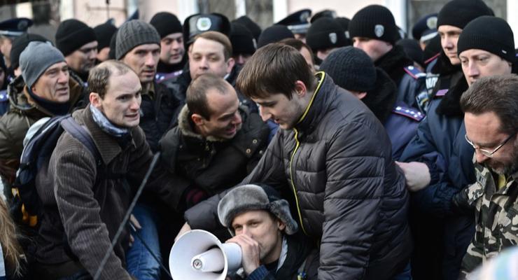 Милиция объяснила, почему снесла палатку Евромайдана в Одессе