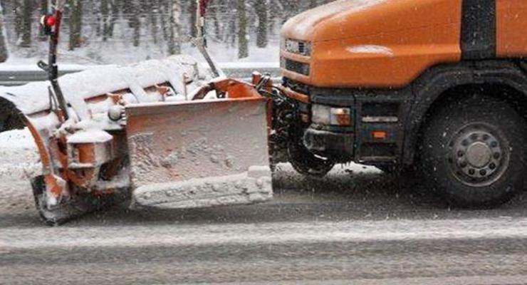 Киевские власти намерены купить 32 снегоуборочные машины
