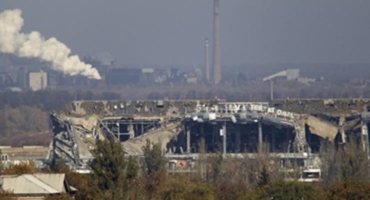 В Донецке была слышна стрельба, ранены два "киборга"