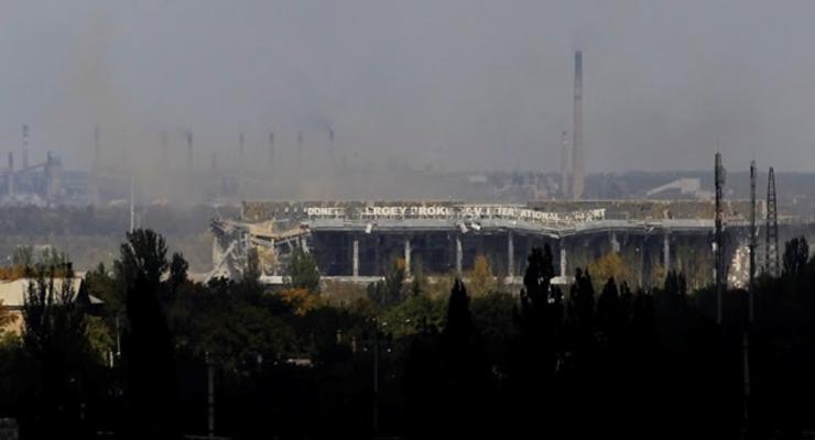 Бойцы АТО отстояли аэропорт Донецка, один погиб – СМИ