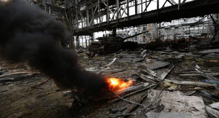Сутки в зоне АТО: идут бои за аэропорт Донецка, есть жертвы среди населения