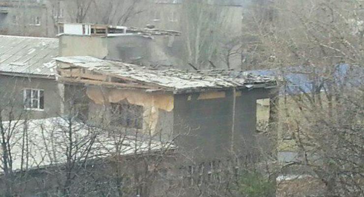 В Донецке с самого утра гремят взрывы
