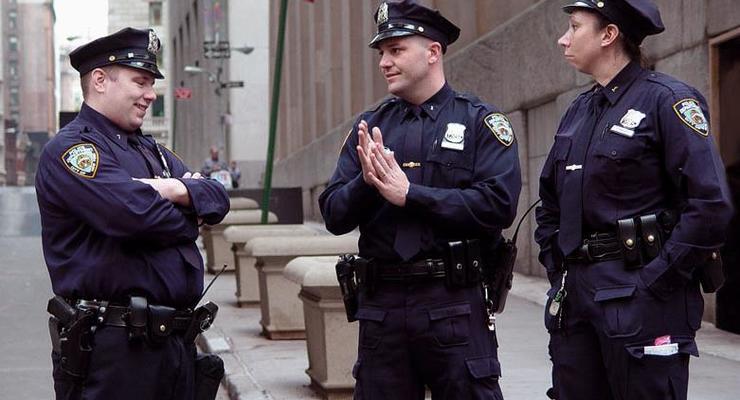 Обама запросил 263 миллиона долларов на улучшение работы полиции