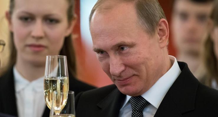 Россияне хотят видеть Путина президентом после 2018 года