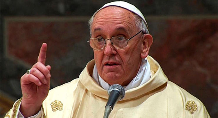 Папа Римский уволил командующего швейцарских гвардейцев Ватикана