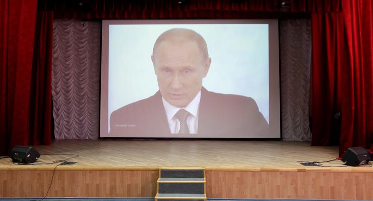 Пресса России: Нетрадиционное послание Путина и атака на Грозный