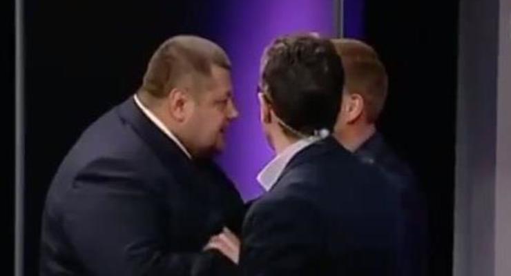Нардеп Мосийчук в прямом эфире набросился на депутата из Блока Порошенко