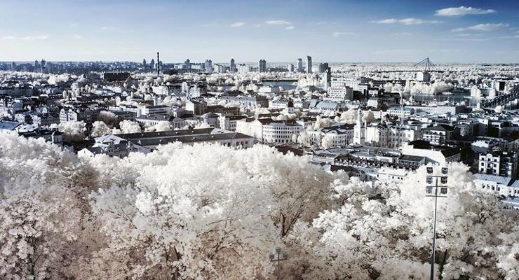 Зимний Киев летом: инфракрасные снимки города