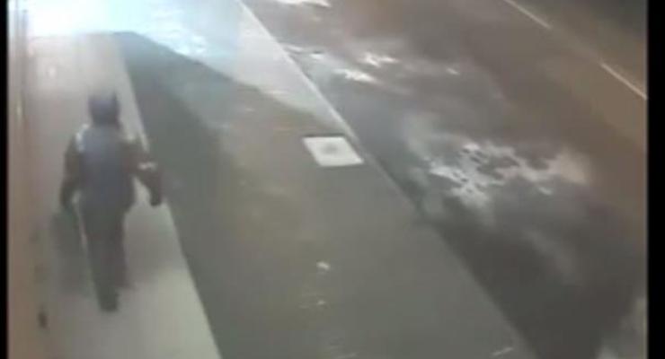 В сети появилось видео теракта в волонтерском центре в Одессе