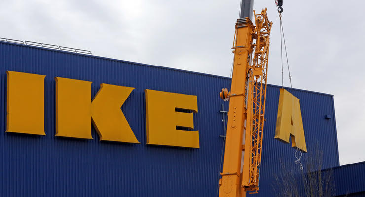 IKEA приостановила в России продажу мебели и техники
