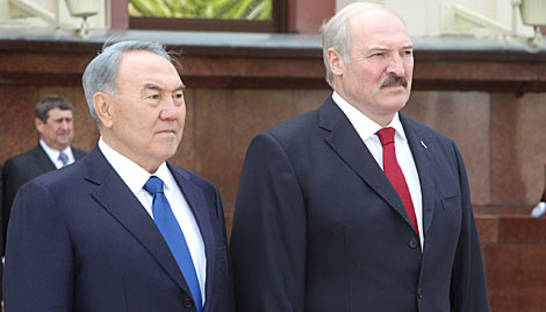 Лукашенко и Назарбаев предложат свои варианты по Донбассу - эксперты