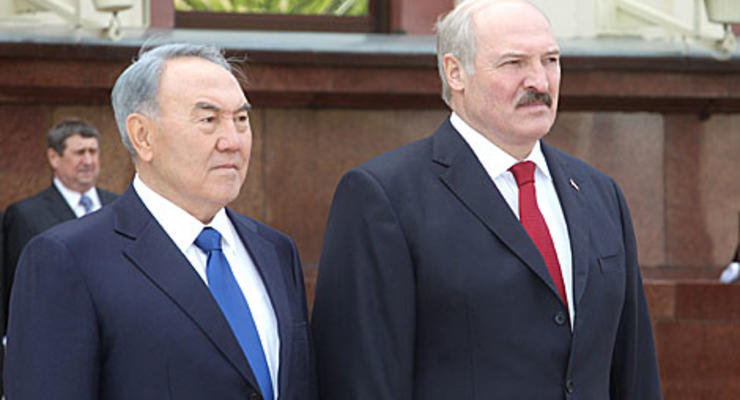 Лукашенко и Назарбаев предложат свои варианты по Донбассу - эксперты
