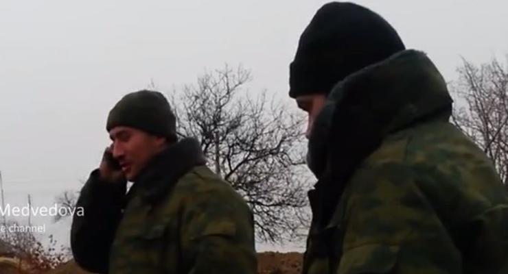 Боевики ДНР на передовой пишут рапорта: Нам не…й жрать и курить