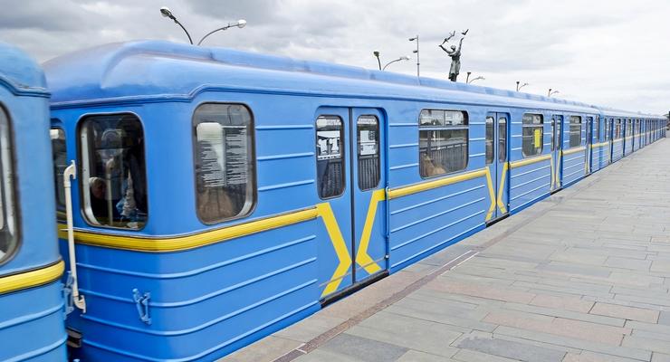 Кличко хочет убрать из киевского метро "дешевую" рекламу
