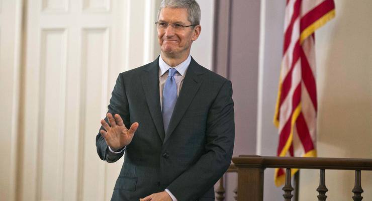 Глава Apple Тим Кук признан гендиректором года по версии CNN
