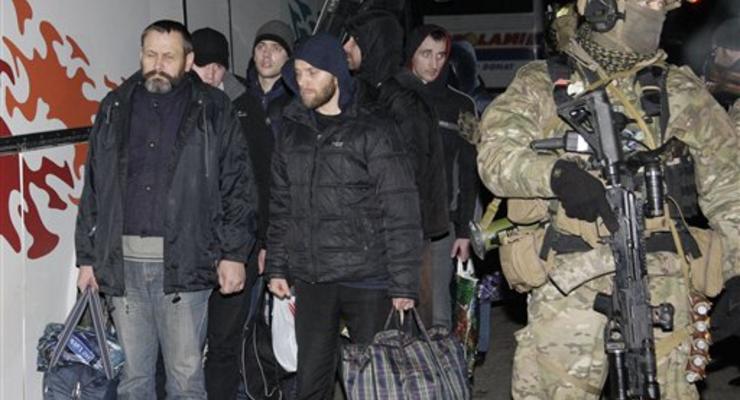 Итоги выходных: Украина с бюджетом, обмен пленными, взрыв в Одессе и блокада Крыма