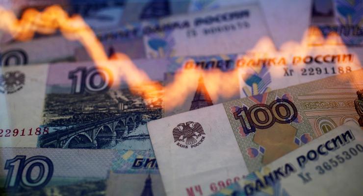 Курс доллара в России взлетал до недельного максимума