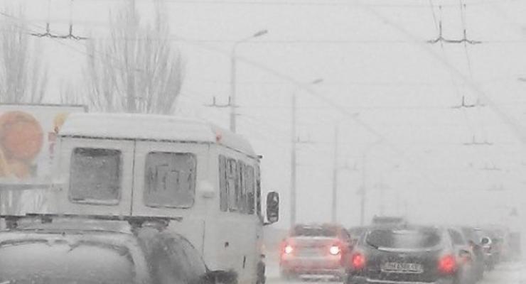 Непогода заблокировала морпорты и водоканалы на юге Украины