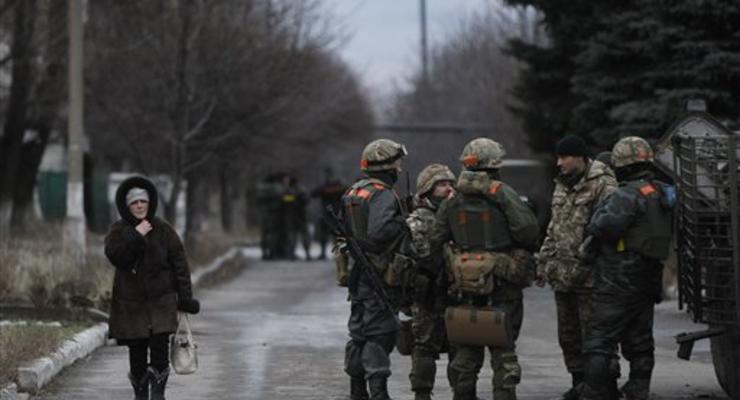 Встреча в Луганске завершилась, стороны отказались от комментариев