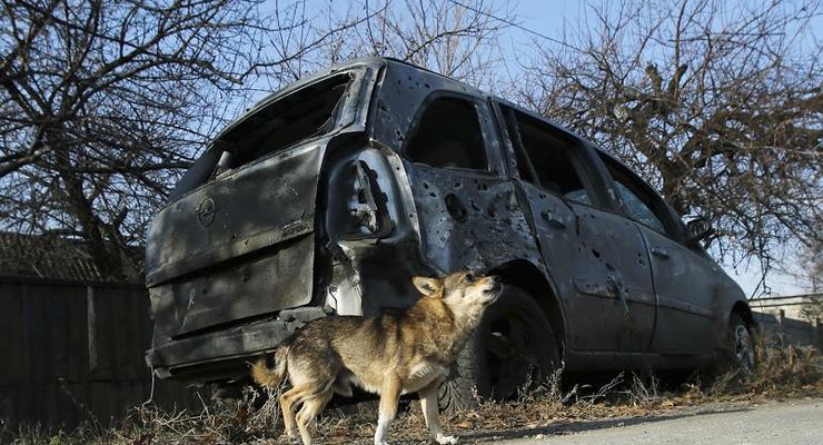 В зоне АТО КрАЗ протаранил автобус с военными: погибли 13 человек